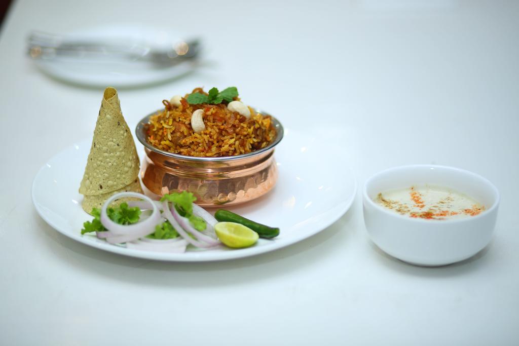 City Hotel And Suites Kathmandu Luaran gambar